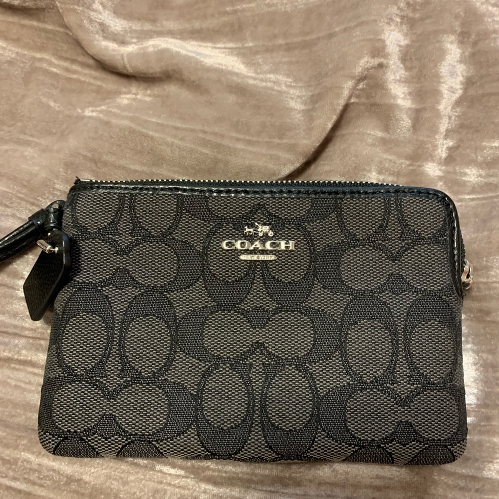 small Coach wristlet wallet